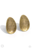 âIn PLAINS Sight - Brass Clip Earrings Paparazzi