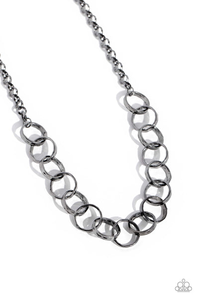 Metro Medley - Black Necklace Paparazzi