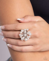 Bubbly Beau - White Pearl Ring