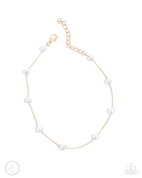 Charming Court - Gold Anklet Paparazzi