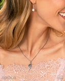 Notorious Nomad - White