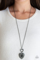 Garden Lovers - Silver Necklace Paparazzi