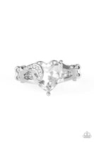 Romantic Reverie - White Heart Ring Paparazzi