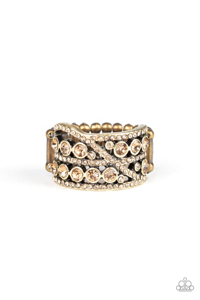 Elegant Effervescence - Brass Ring Paparazzi