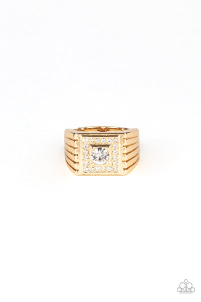 Plunder - Gold Men's Ring Paparazzi