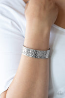 Read The VINE Print - Silver Bracelet Paparazzi