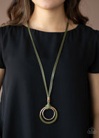 Elliptical Essence - Green Necklace Paparazzi