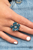 Hibiscus Holiday - Blue Ring Paparazzi