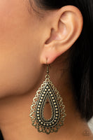 Texture Garden - Brass Earrings Paparazzi