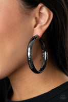 Check Out These Curves - Black Earrings Paparazzi - Incoming