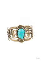 The MESAS are Calling - Brass & Turquoise Bracelet Paparazzi