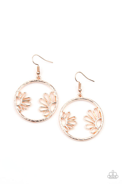 Demurely Daisy - Rose Gold Earrings Paparazzi