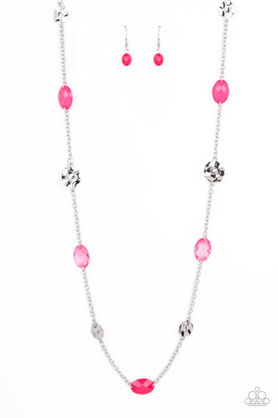 Glossy Glamorous - Pink Necklace Paparazzi