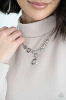 So Mod - Silver Necklace Paparazzi