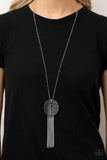 Radical Refinery - Blue Necklace Paparazzi