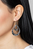 Museum Muse - Black Earrings Paparazzi