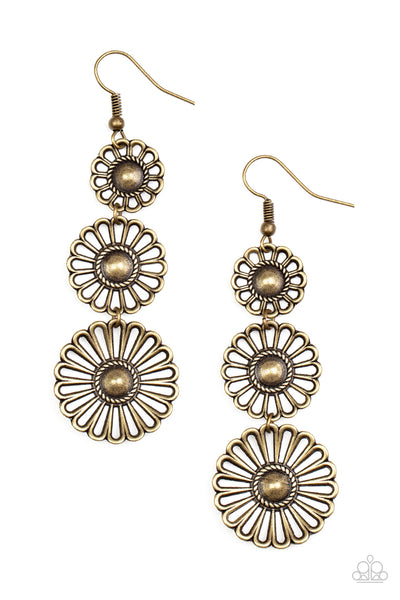 Gazebo Garden - Brass Earrings Paparazzi