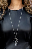 Park Avenue Palace - White Necklace Paparazzi