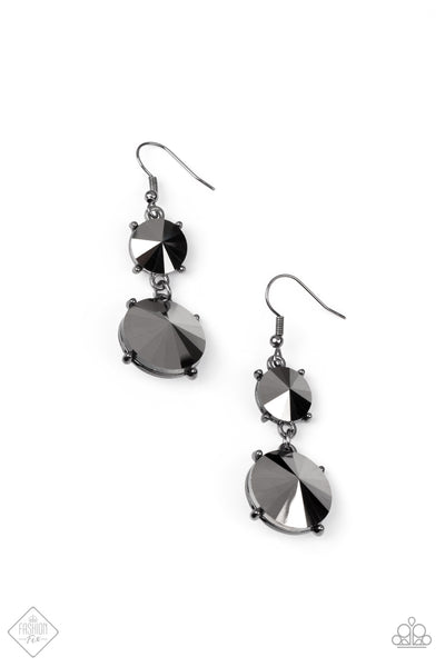 Sizzling Showcase - Black Earrings Paparazzi