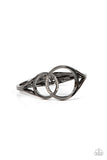 Scope of Expertise - Black Bracelet Paparazzi