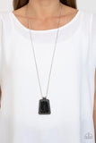 Private Plateau - Black Necklace Paparazzi