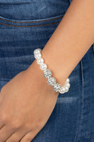 Breathtaking Ball - White Pearl Bracelet