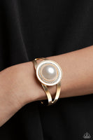 Put On The GLITZ - Gold Pearl Bracelet Paparazzi