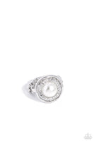 Chic Center - White Pearl Ring Paparazzi