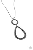 Focused Fashion - Black Necklace Paparazzi