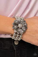 Paparazzi Bracelet - Botanical Bravado - Multi ( January 2022 Life Of The Party)